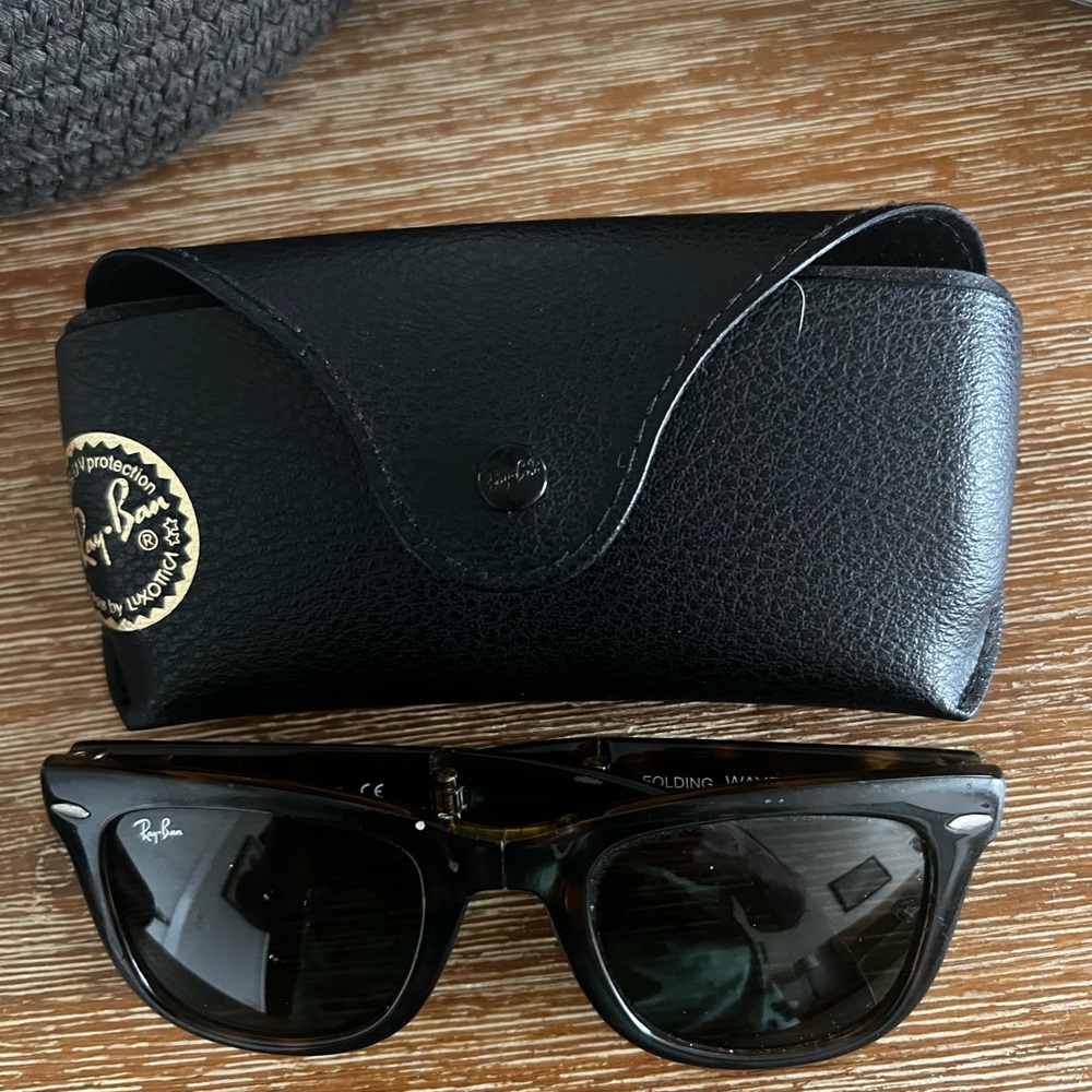 Officially License non polarized Ray-Ban Wayfarers